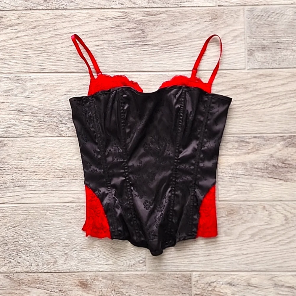 Fredericks of Hollywood Red & Black lace corset - Picture 1 of 6